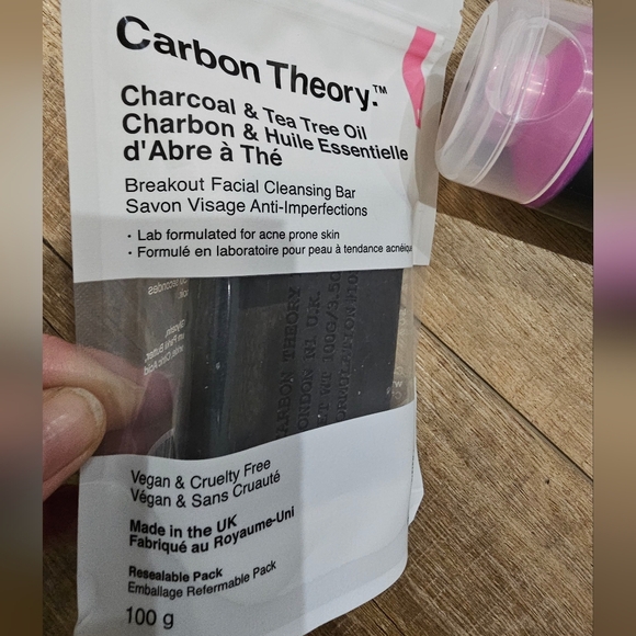 Carbon Theory Face Set - Picture 3 of 5